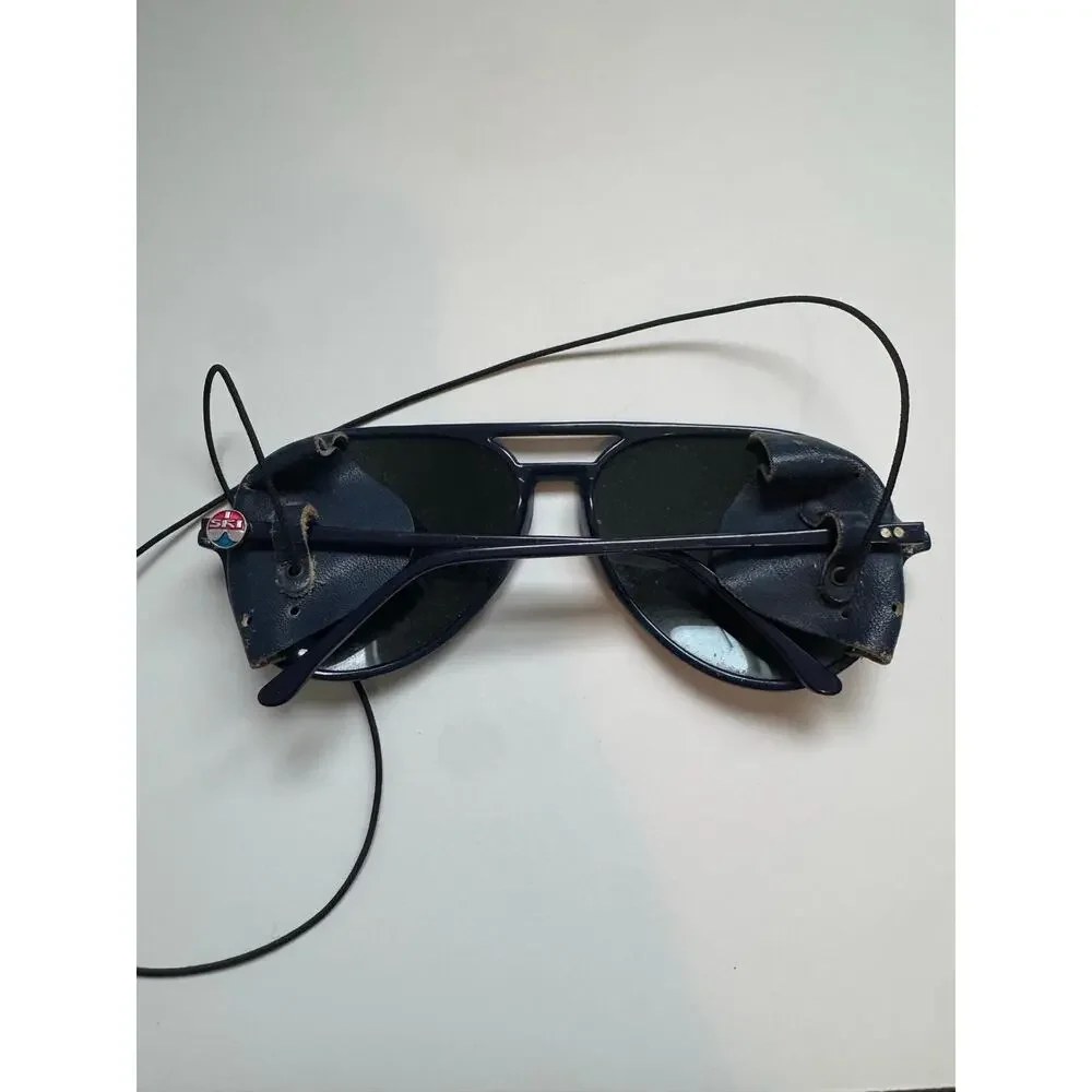 Vintage 1980s SnowKing Dark blue ski Aviator sunglasses